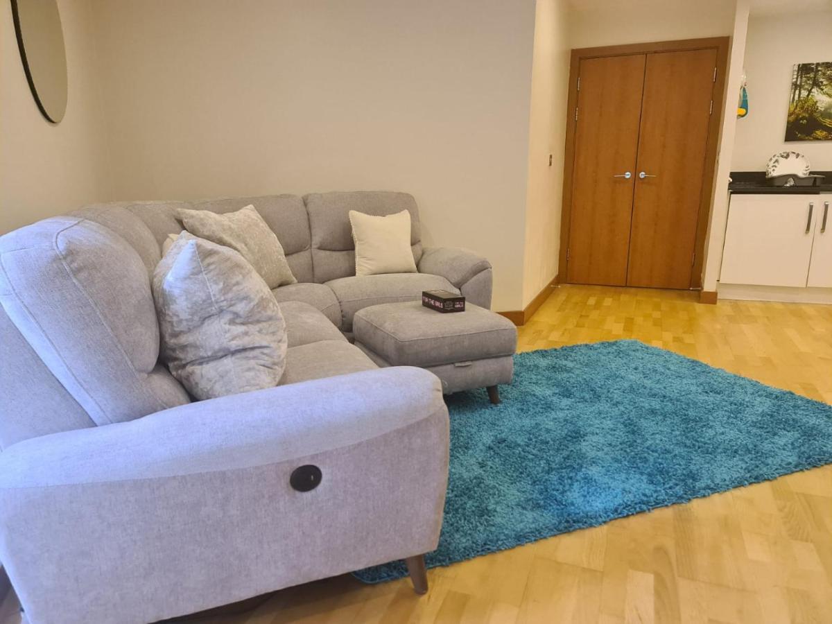 Red Naxela Canary Wharf Apartments 伦敦 外观 照片