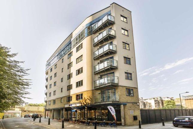 Red Naxela Canary Wharf Apartments 伦敦 外观 照片